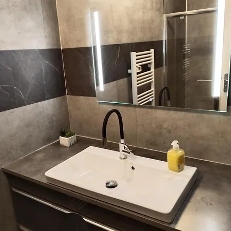 Apartment Grand T2 Cosy Classe 3 Etoiles Proche Des Plages *